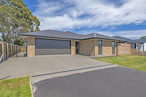 Photo of property in 66 Suffolk Drive, Kirwee, 7571