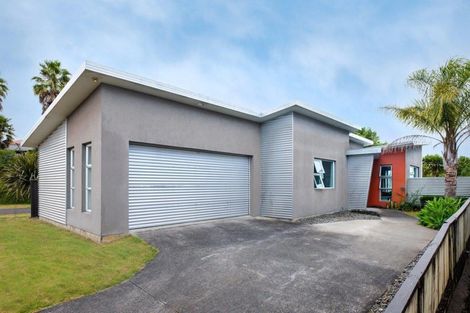 Photo of property in 6 Pointon Glade, Grandview Heights, Hamilton, 3200