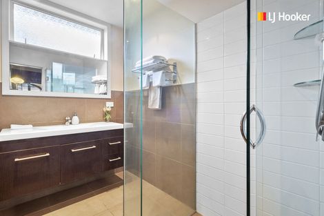 Photo of property in 158 Kenmure Road, Kenmure, Dunedin, 9011