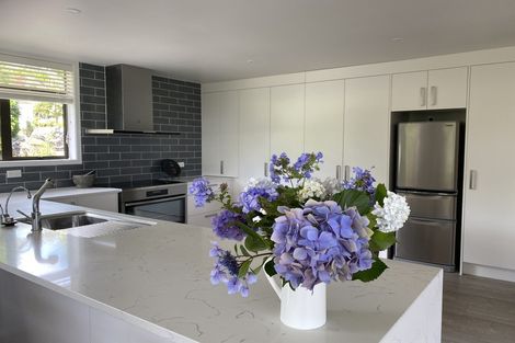 Photo of property in 9 Kerikeri Grove, Kerikeri, 0230