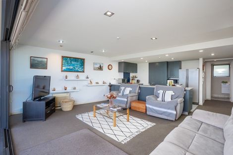 Photo of property in Waterfront Apartments, 5/309 Wakefield Quay, Stepneyville, Nelson, 7010