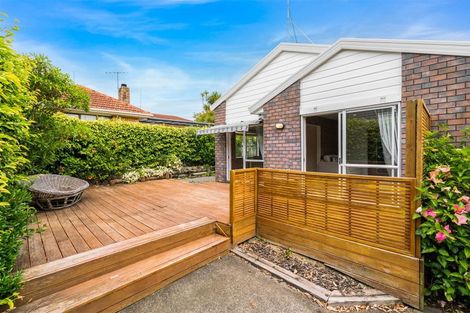 Photo of property in 2/31 Elliot Street, Howick, Auckland, 2014