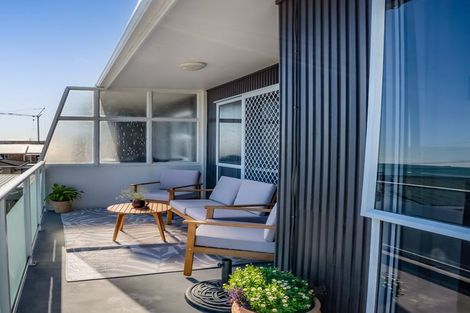 Photo of property in 11b Hine Street, New Plymouth, 4310