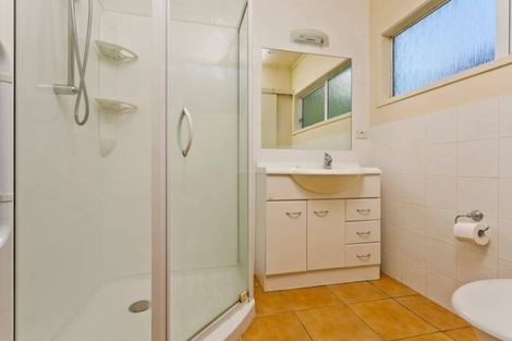 Photo of property in 14a The Avenue, Albany, Auckland, 0632