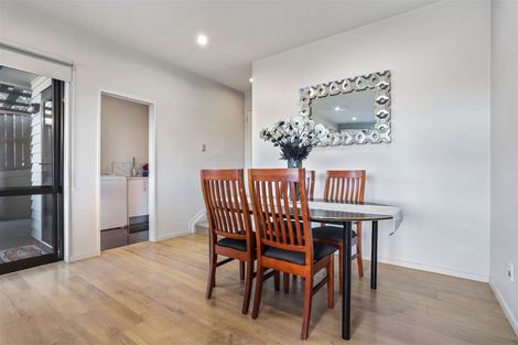 Photo of property in 238 Sturges Road, Henderson, Auckland, 0612