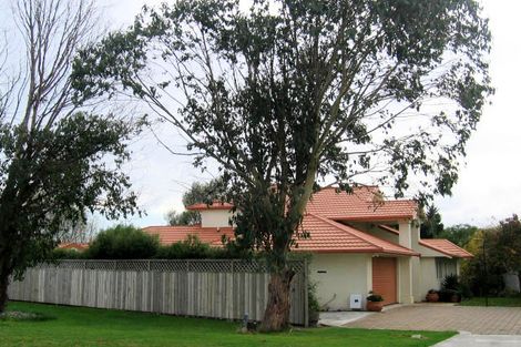 Photo of property in 5 Wood Leigh, Paraparaumu Beach, Paraparaumu, 5032