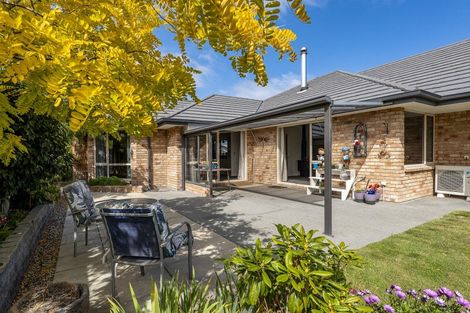 Photo of property in 7 Jarnac Boulevard, Yaldhurst, Christchurch, 8042