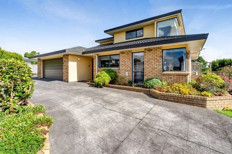 Photo of property in 20 Kellyville Heights, Merrilands, New Plymouth, 4312