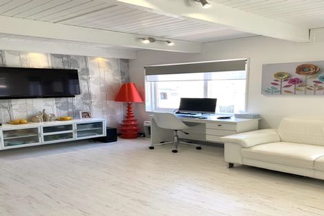 Photo of property in 10 Cottleville Terrace, Thorndon, Wellington, 6011