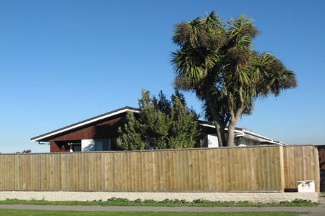 Photo of property in 1/275 Hendersons Road, Hoon Hay, Christchurch, 8025