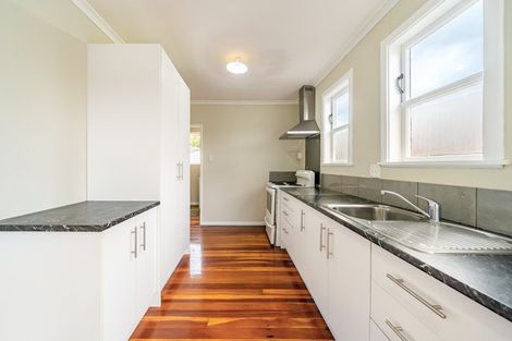 Photo of property in 4 Collett Street, Naenae, Lower Hutt, 5011