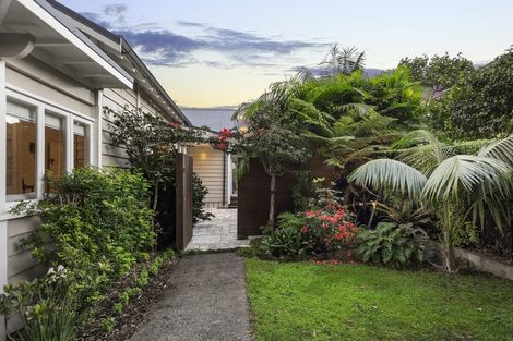 Photo of property in 1 Brett Avenue, Takapuna, Auckland, 0622