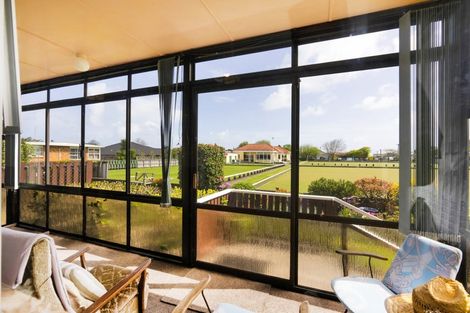 Photo of property in 9 Struan Avenue, Lower Vogeltown, New Plymouth, 4310