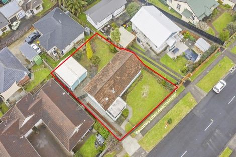 Photo of property in 2c Youngs Road, Papakura, 2110