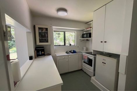 Photo of property in 42 Glenelg Road, Red Beach, 0932