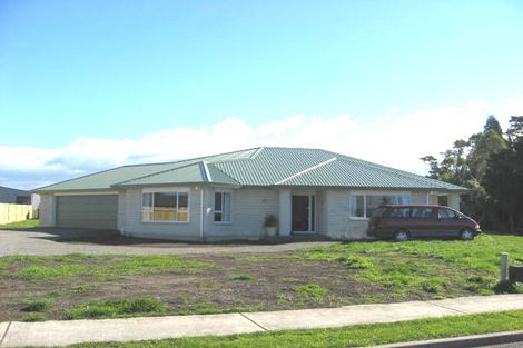 Photo of property in 19 William Donald Drive, Solway, Masterton, 5810