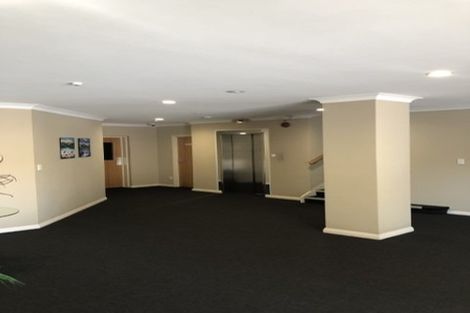 Photo of property in 2e/11 London Street, Hamilton Central, Hamilton, 3204