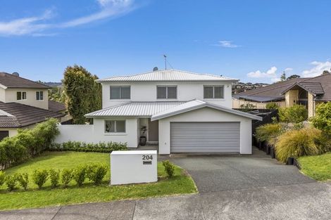 Photo of property in 204 Schnapper Rock Road, Schnapper Rock, Auckland, 0632