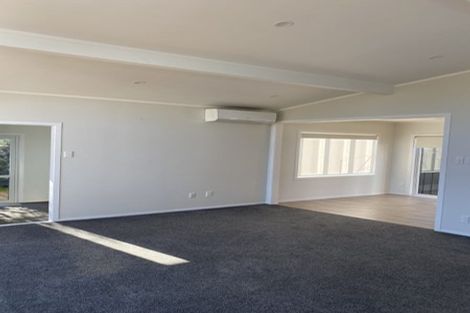Photo of property in 43 Stredwick Drive, Torbay, Auckland, 0630