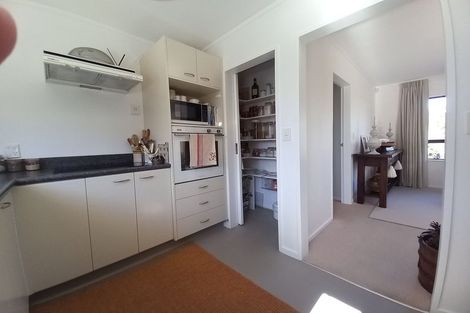 Photo of property in 7 Graham Grove, Waikanae, 5036