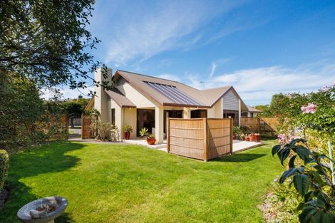 Photo of property in 14 Masefield Terrace, Kelvin Grove, Palmerston North, 4414