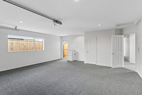 Photo of property in 2 Leigh Place, Paraparaumu Beach, Paraparaumu, 5032
