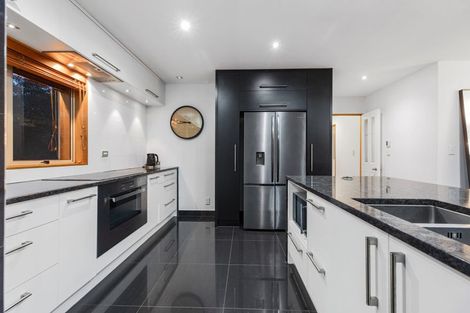 Photo of property in 299 Oceanbeach Road, Mount Maunganui, 3116