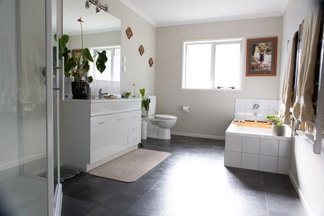 Photo of property in 48 Nelson Crescent, Wainuiomata, Lower Hutt, 5014