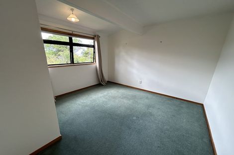 Photo of property in 14a Chablis Place, Henderson, Auckland, 0612