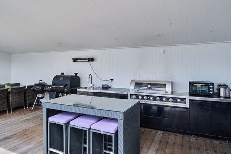 Photo of property in 5b Whitehouse Road, Titahi Bay, Porirua, 5022