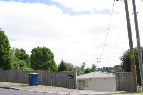 Photo of property in 66 Verbena Road, Birkdale, Auckland, 0626