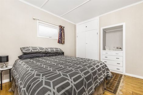 Photo of property in 1/47 Clevedon Road, Papakura, 2110