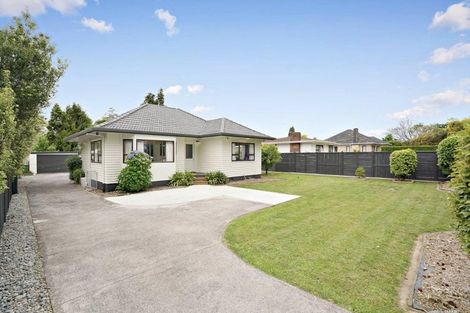 Photo of property in 16 Willis Road, Papakura, 2110