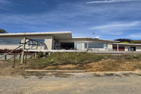 Photo of property in 1510 Otaraoa Road, Tikorangi, Waitara, 4383