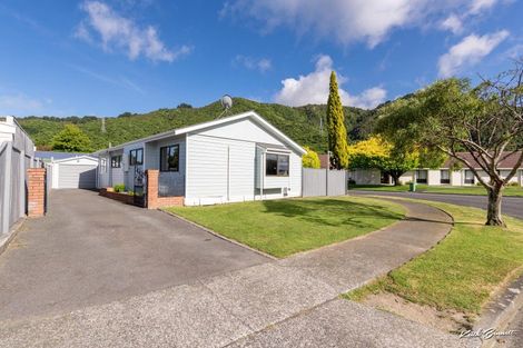 Photo of property in 19 Turon Crescent, Totara Park, Upper Hutt, 5018