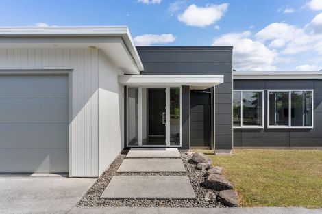 Photo of property in 38 Browns Drive, Waihi Beach, 3611