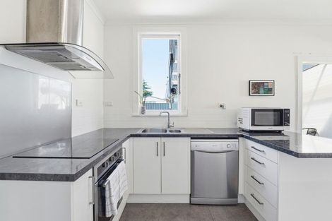 Photo of property in 520 Tremaine Avenue, Takaro, Palmerston North, 4410