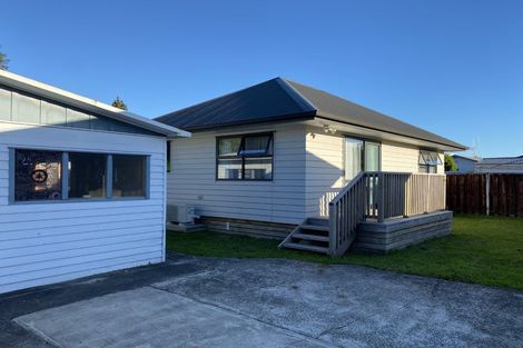 Photo of property in 19 Sunnyside Road, Nawton, Hamilton, 3200