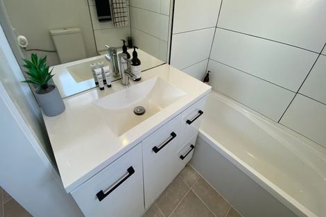 Photo of property in 9b Mallard Drive, Selwyn Heights, Rotorua, 3015