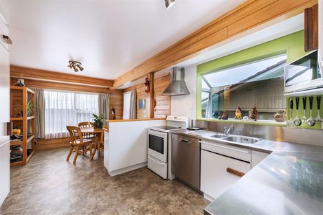 Photo of property in 17 Harmel Road, Glendene, Auckland, 0602