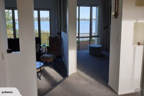 Photo of property in 21 Mull Place, Wattle Downs, Auckland, 2103