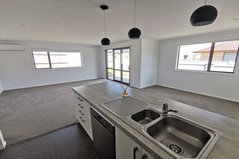 Photo of property in 14 Macloughlin Drive, Te Puke, 3119