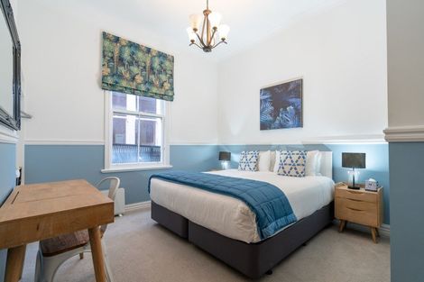 Photo of property in 10 Burnell Avenue, Thorndon, Wellington, 6011