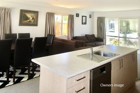 Photo of property in 4 Poaka Avenue, Takanini, 2112