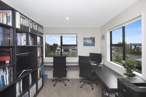 Photo of property in 6 Kilkivan Lane, Broomfield, Christchurch, 8042