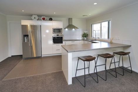 Photo of property in 22 Teafields Court, Huntington, Hamilton, 3210