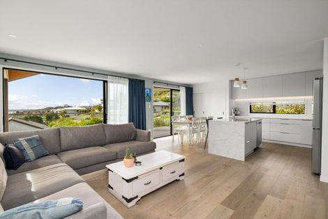 Photo of property in 6 Greenvale Place, Welcome Bay, Tauranga, 3112