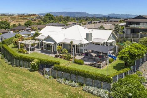Photo of property in 15 Lynley Park Drive, Omokoroa, 3114