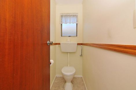 Photo of property in 4 Fremont Grove, Totara Park, Upper Hutt, 5018