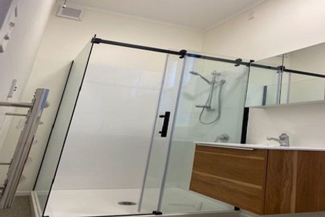 Photo of property in 1/27 Brougham Street, Mount Victoria, Wellington, 6011